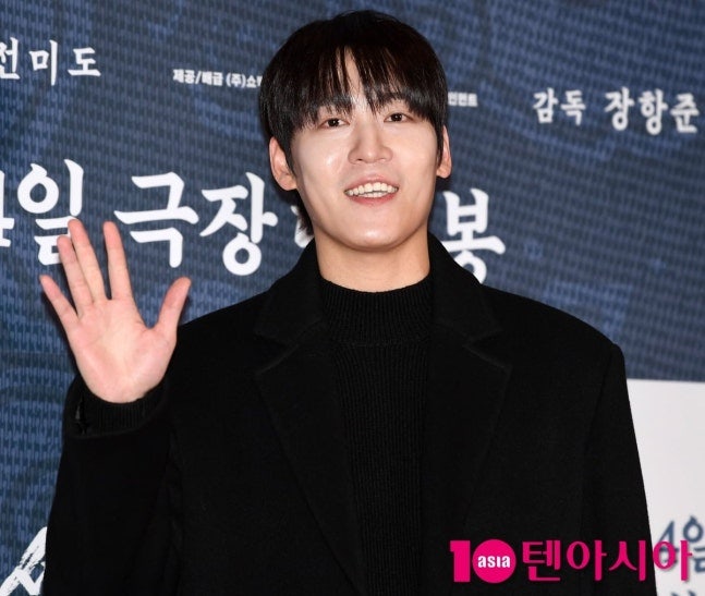 명문대 나온 줄 알았는데... 존박이 '고졸'로 남은 1가지 결정적 이유