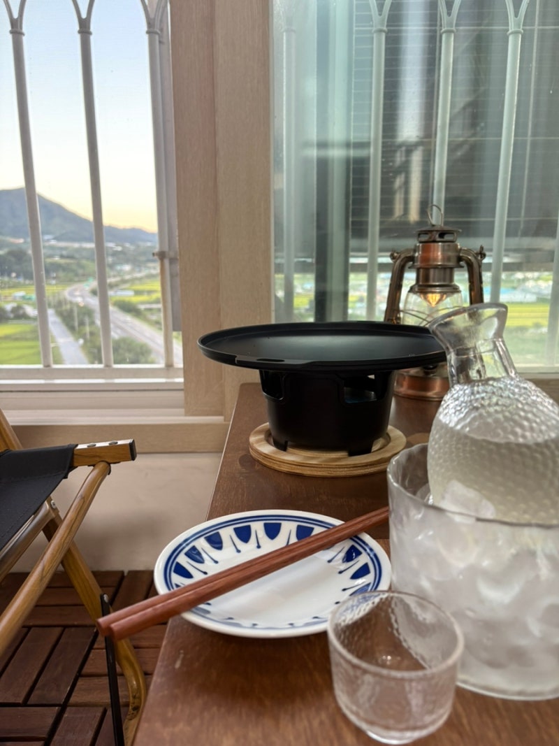 [내돈내산] 집에서 캠핑 감성 제대로 낸 미니화로, 26cm 그리들까지 세트로 질렀습니다 (하울....