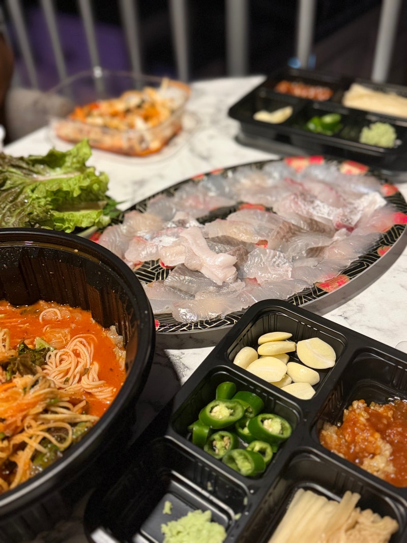 강릉 횟집 추천 삼삼이네 경포대본점｜세인트존스에서 모둠회+물회 포장 후기