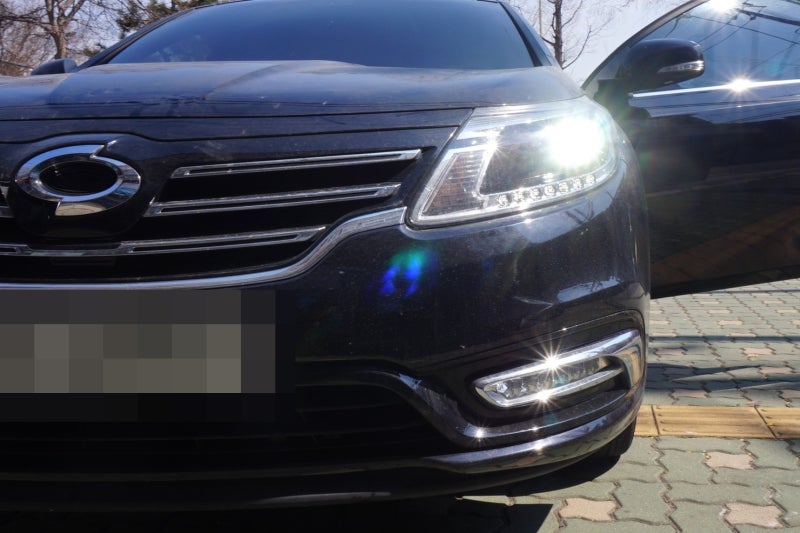 뉴SM5 헤드램프도 LED 전조등을 합법으로 전구 교체 가능해요