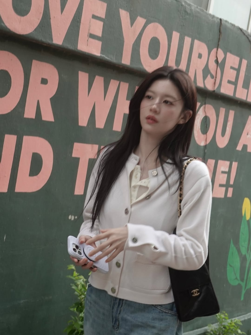 고윤정 가을 데일리룩, 구찌 200만원에서 샤넬 1100만원까지 가방이 바뀐 순서