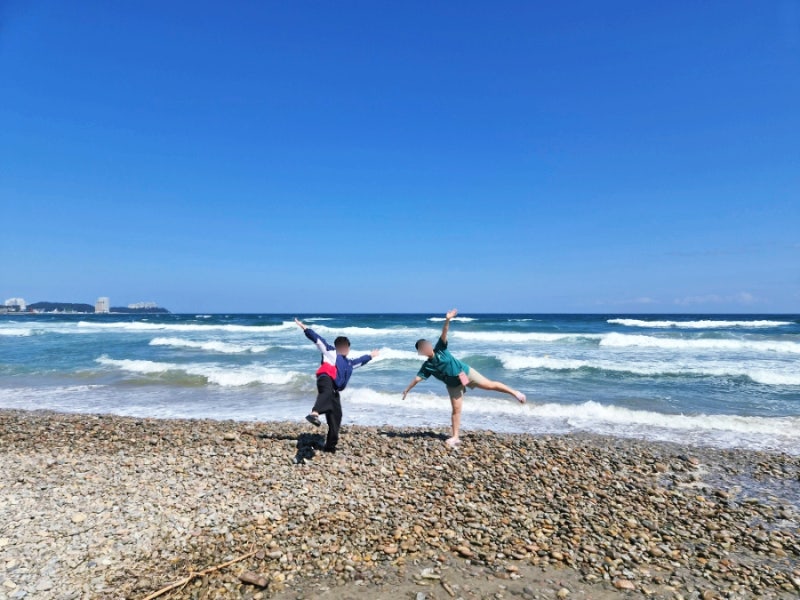 [양양]정암몽돌해수욕장, 해수욕장 끝난 뒤에도 몽돌 구경하고 옴ㅋㅋ