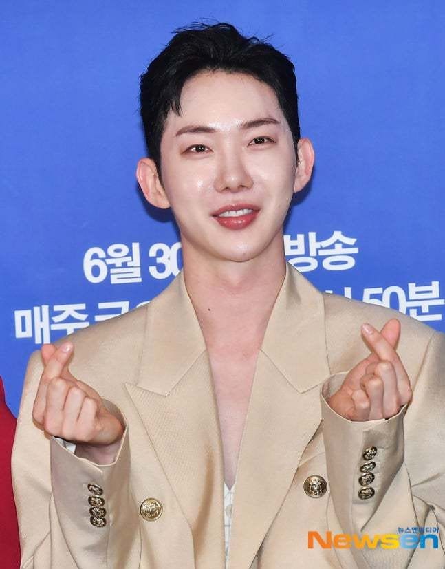“TV에선 그렇게 잘나갔는데…” 조권, ‘깝권’ 전성기에도 생활고…母 찬물 샤워 보고 결....