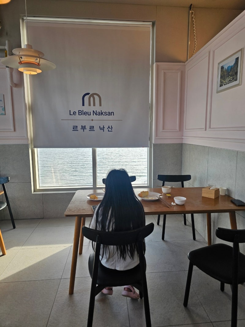 파노라마 오션뷰를 자랑하는 "르부르 낙산" 조식 뷔페 후기