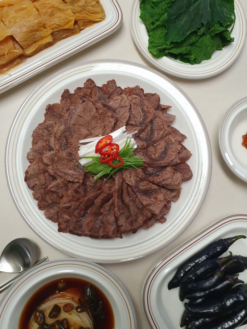 “코스트코 가성비 좋은 아롱사태 수육 두 번째 만들어 본 실패 없는 초간단 레시피”