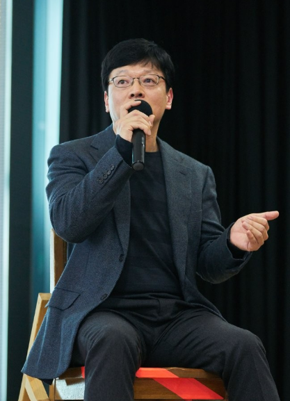 이름 대면 아무도 모르는 이 사람.. 알고보니 "이혼 <b>재산분할</b>로 2조 5....