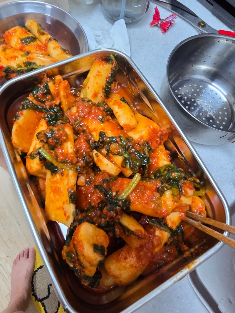 락앤락 숨쉬는 스텐 김치통 3L 구매 후기, 연마제 닦아봤습니다