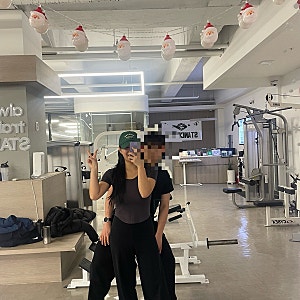 < 호카 본디9 와이드 내돈내산 > 여행용 커플 운동화, HOKA BONDI 9 와이드 스타더스트 실버 + 블....