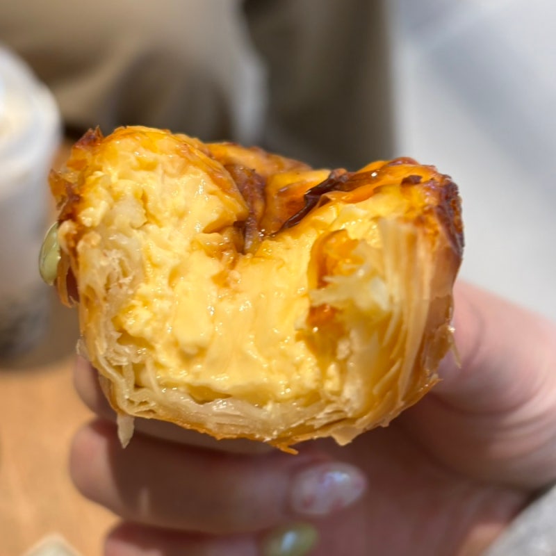 칭다오) 믹스몰 카페 추천, 인생 에그타르트 맛집, 칭다오 디저트 추천 /차오브율리안 (유련....