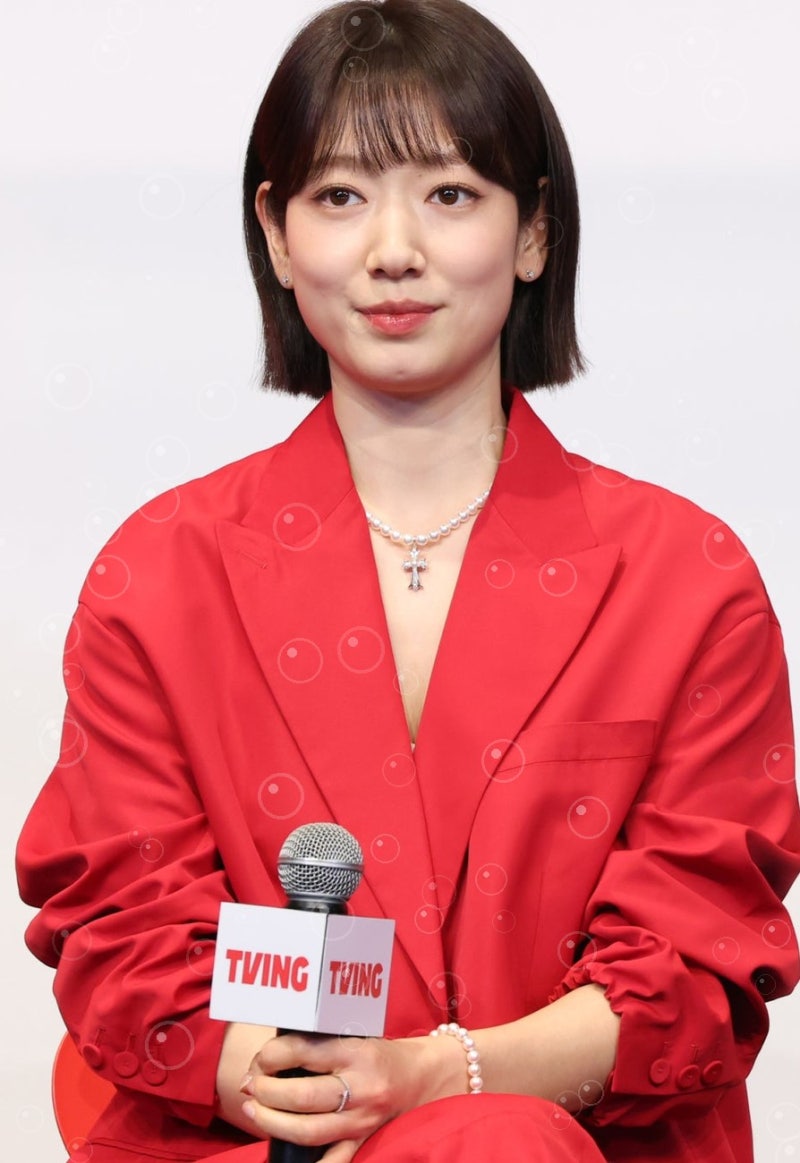 박신혜 둘째 임신 중인데 핑크 드레스…2022년 결혼부터 올가을 출산까지 전말