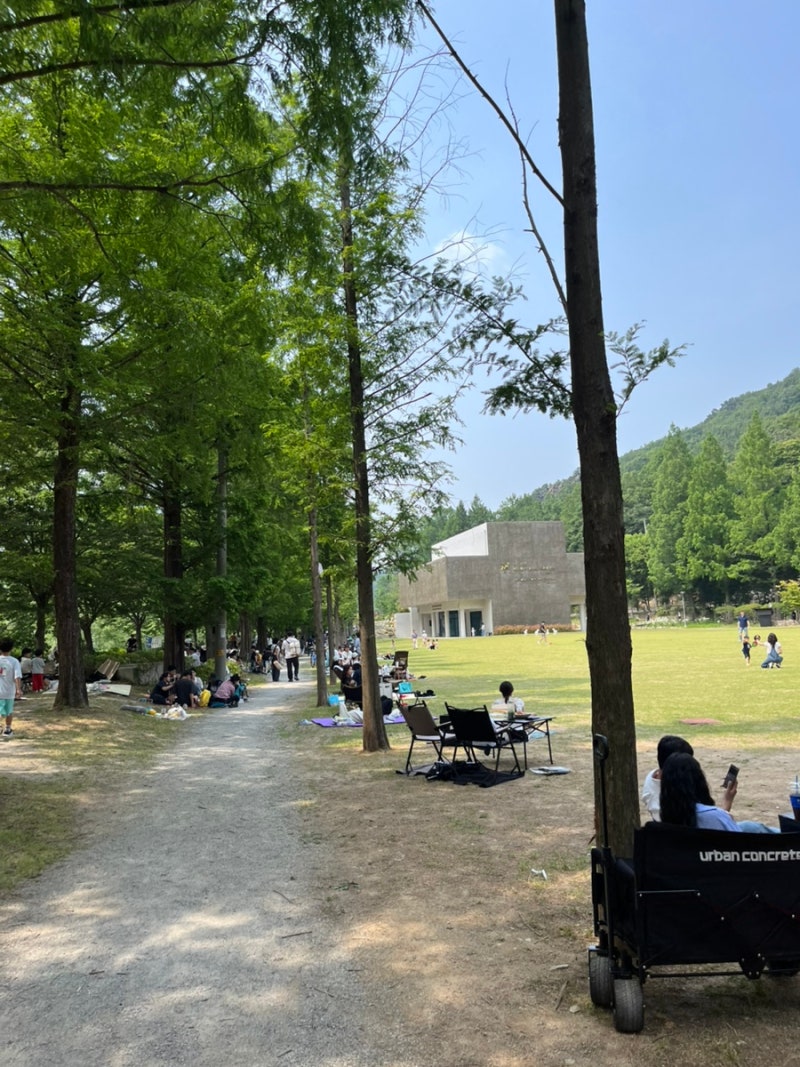전주 피크닉 데이트 장소 추천 한옥마을 치명자산 성지 자전거 대여