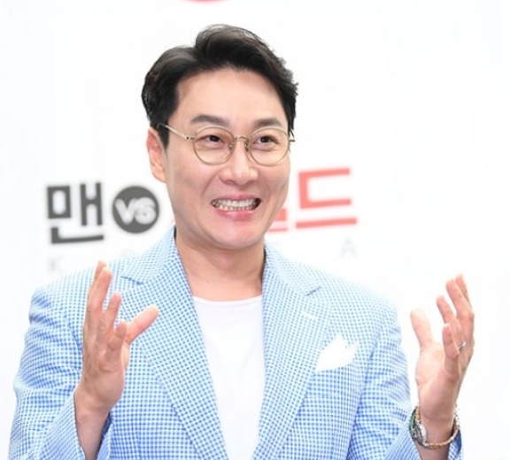 “아이들이 ‘아빠 일했으면 좋겠다’고…” 이휘재, 눈물의 4년 만 복귀 후 5개월째 조용한 ....