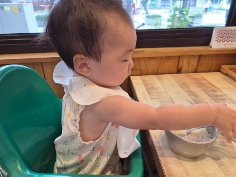 [부산] 해운대 아침 식사로 딱! '밀양순대돼지국밥' 아기랑 방문 후기 & '시니커피컴퍼니' 후....