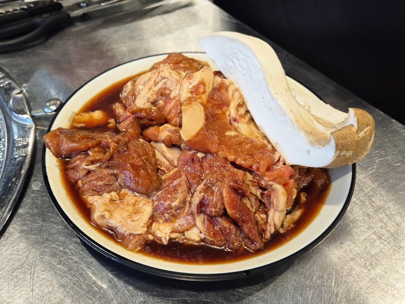 대전 송촌동 맛집 선양갈비, 달짝지근한 숯불갈비 그릴링서비스로 편하게!