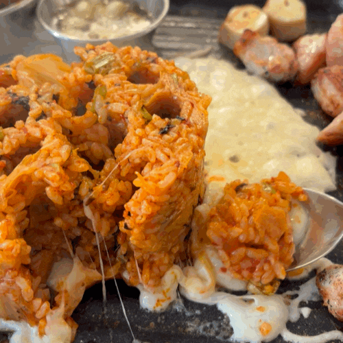 서울 신대방역 맛집 고기집 쫀득살부터 치즈볶음밥까지 완육 솔직후기