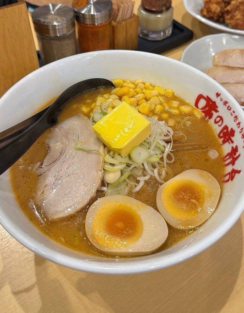 [일본/오사카] 오사카 여행 라멘 맛집 신사이바시에서 맛보는 삿포로 된장콘버터라멘 “ 아....