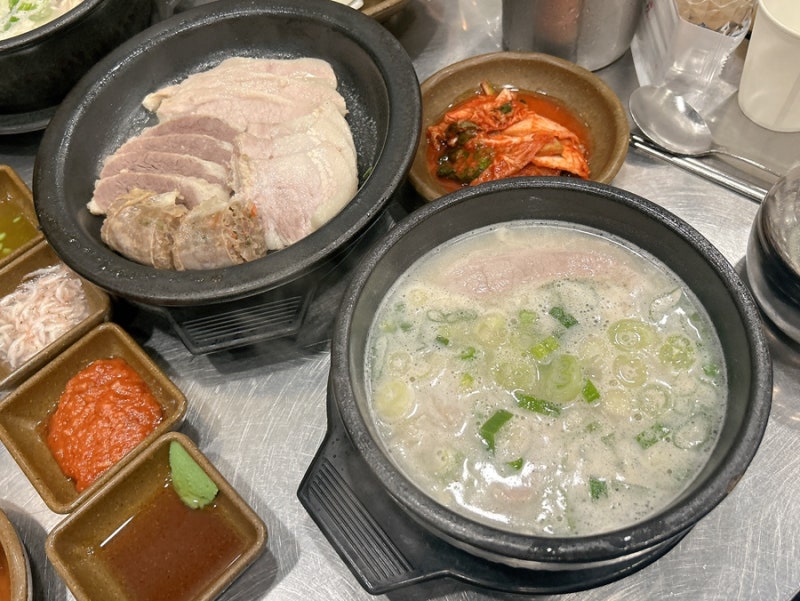 부산 돼지국밥 추천 광안리맛집 현지인 수육 1인세트 수변최고돼지국밥 본점