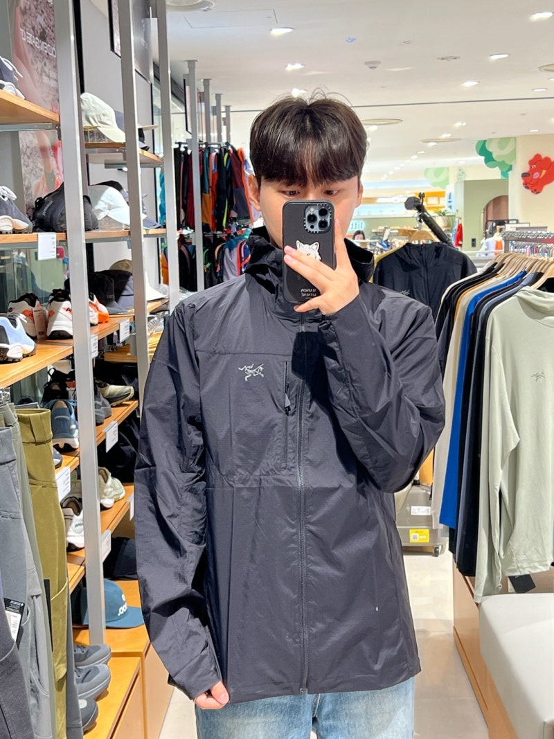 아크테릭스 바람막이 베타보다 자주 입는 스쿼미시 후디