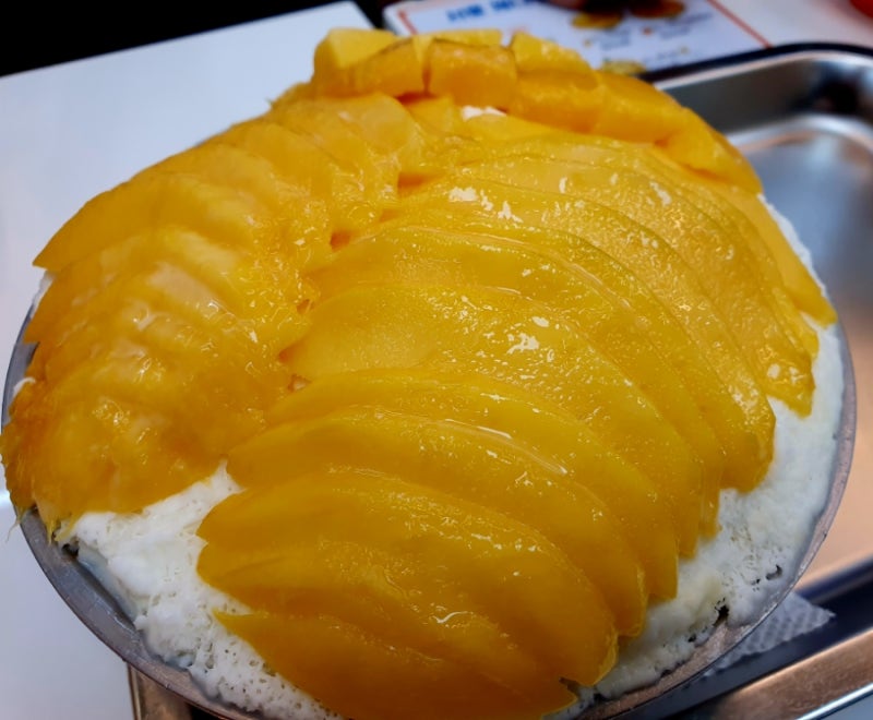 대구 서문시장 빙수 '제니빙수' 우유 얼음 직접 갈아 올려주는 가성비 생망고빙수! [내돈내산....