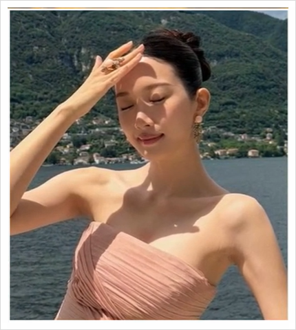 문가영 핑크 드레스 자태 봤더니, 등에 새긴 시조새 타투, 알고보니 사연이 보통이 아니었다....
