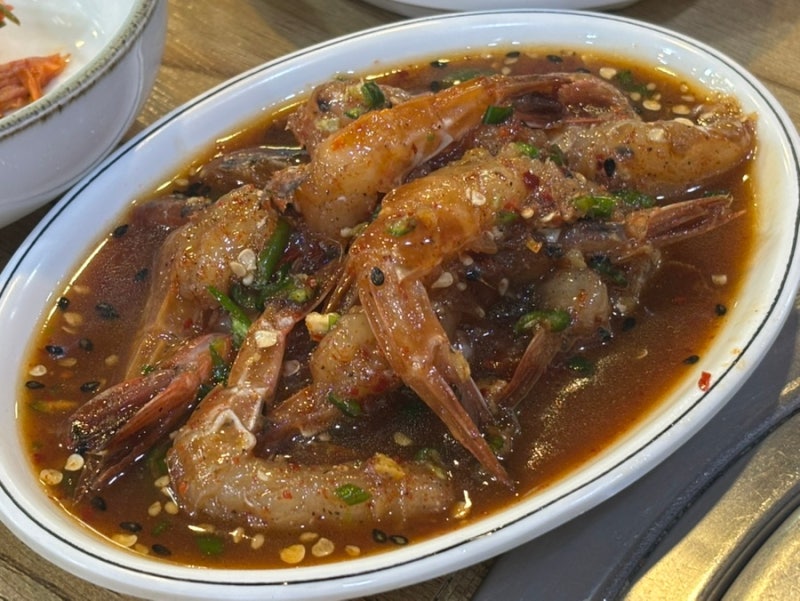 삼척 정상동 로컬 맛집 옛날숯불닭구이 새우무침 주말 웨이팅 후기