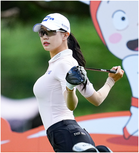 “드림투어 예선도 못 넘는데 또 초청?”…유현주 KLPGA 출전, 스타성만으로 계속 기회 받아도....