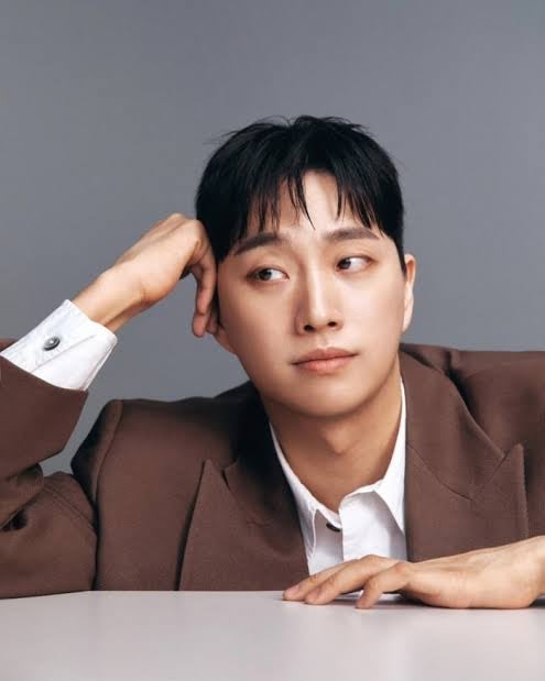 박위 구독자 100만 무너진 이유? KTX CCTV 논란부터 서울시 홍보대사 사임까지
