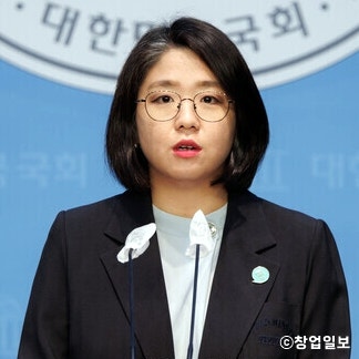 이재명 대통령의 국정운영 지지율 43%...장관 인선, 김승원 "잘함 24% vs 잘못 47%"...용혜인 "잘함....