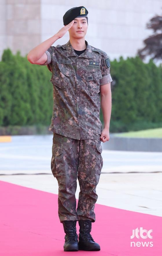 백선호, 전속계약 해지 소송 승소로 군 복무 중 법적 리스크 완전히 털어냈다