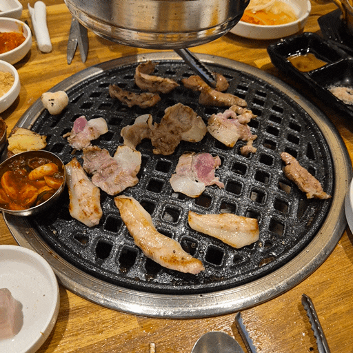 뽈살집 / 제주 서귀포 • 한 번쯤은 다녀올만한 흑돼지 특수부위 웨이팅 맛집