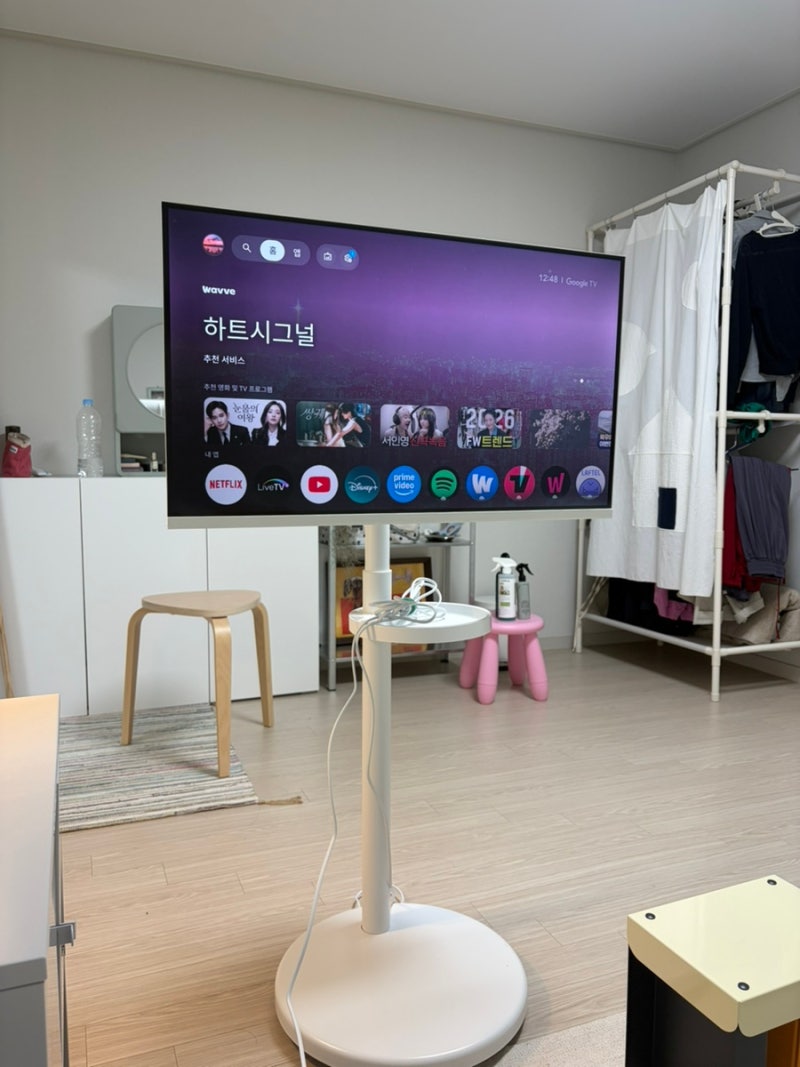 32인치 이동식 스마트TV 와이드뷰 V3 :: 스탠바이미 대체 짭탠바이미 삼탠바이미 실사용 내돈....