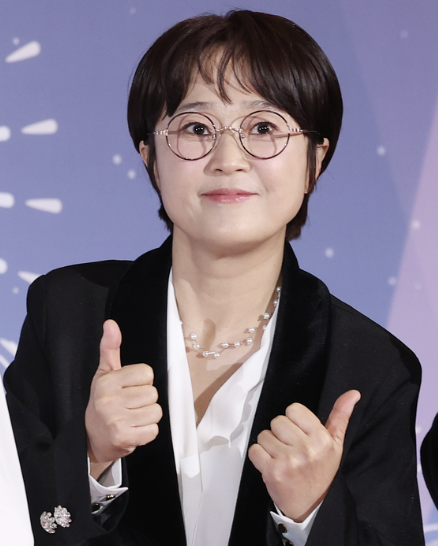 송은이 나이 프로필, 혈액형 MBTI부터 미혼 결혼 회사 CEO 재산까지