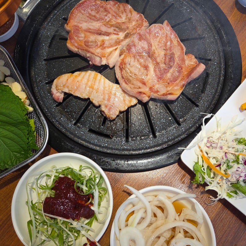 서울대입구역 고기싸롱 삼겹살 무한리필 후기