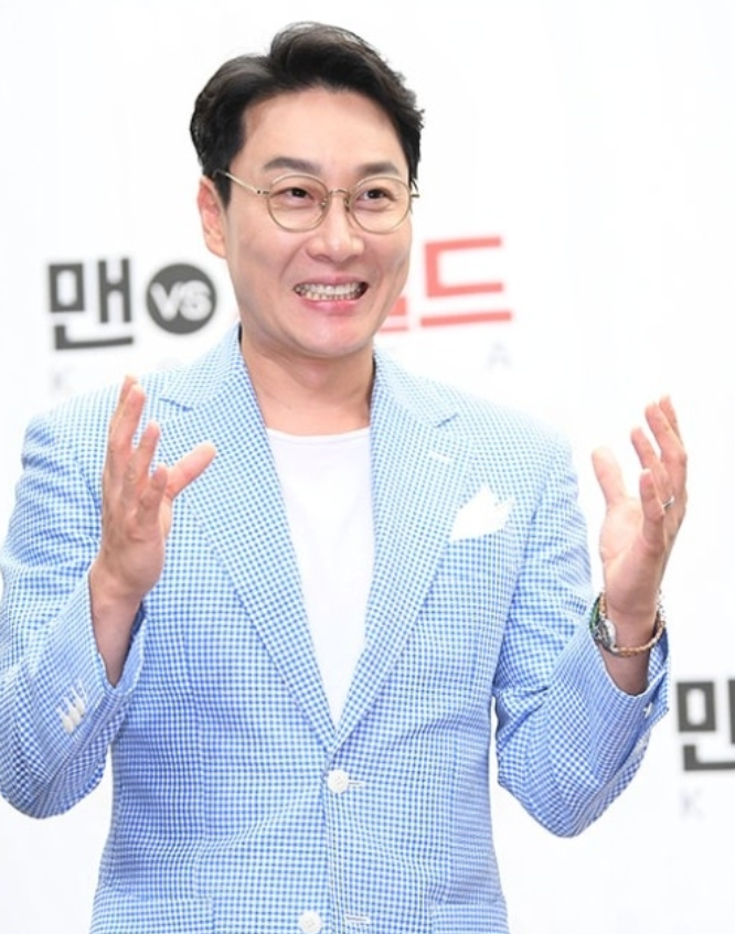 이휘재 4년 만의 눈물 복귀, 그 후 5개월…다음 행보는 아직