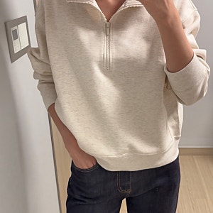 유니클로 uniqlo 스웨트하프집풀오버 30 내추럴 m사이즈 하프집업추천