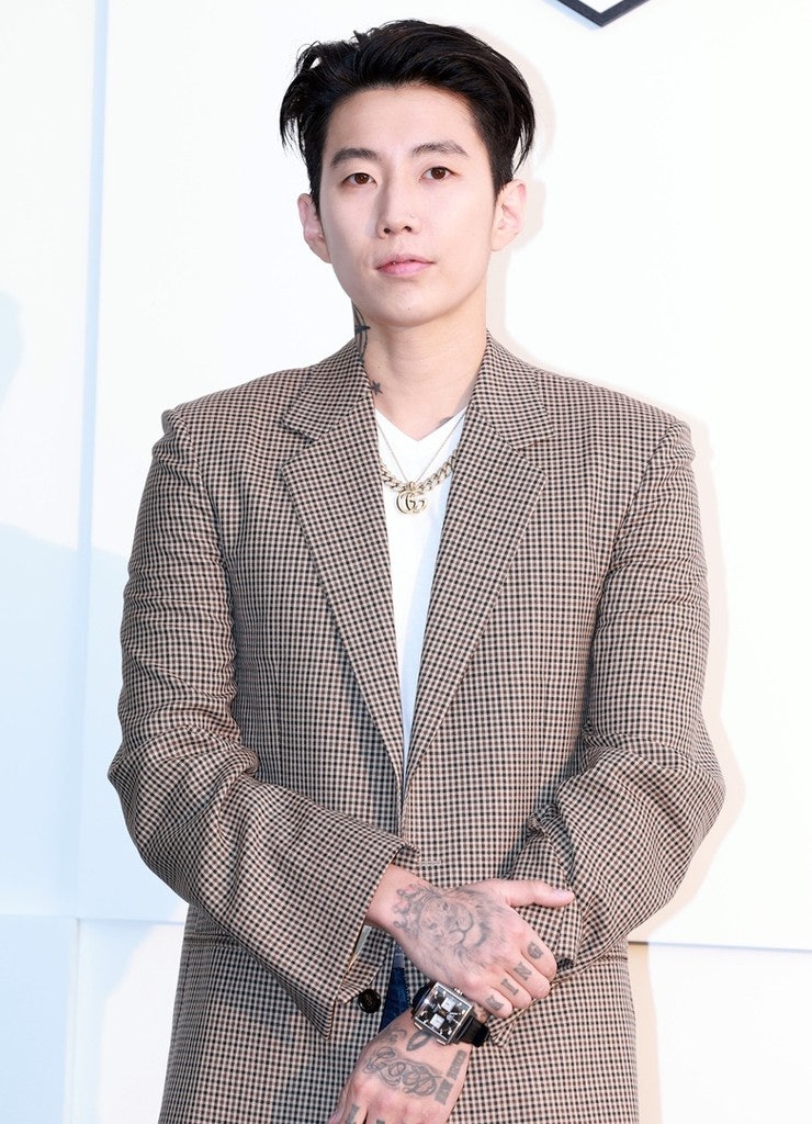 박재범이 대기실에서 브래지어를 든 진짜 이유, 신곡 발표 하루 뒤였습니다