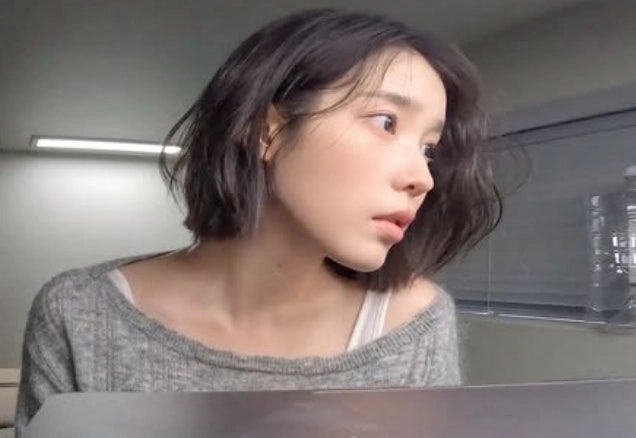 아이유 장기하 동시 컴백…하필 이 시기에 다시 주목받는 이유