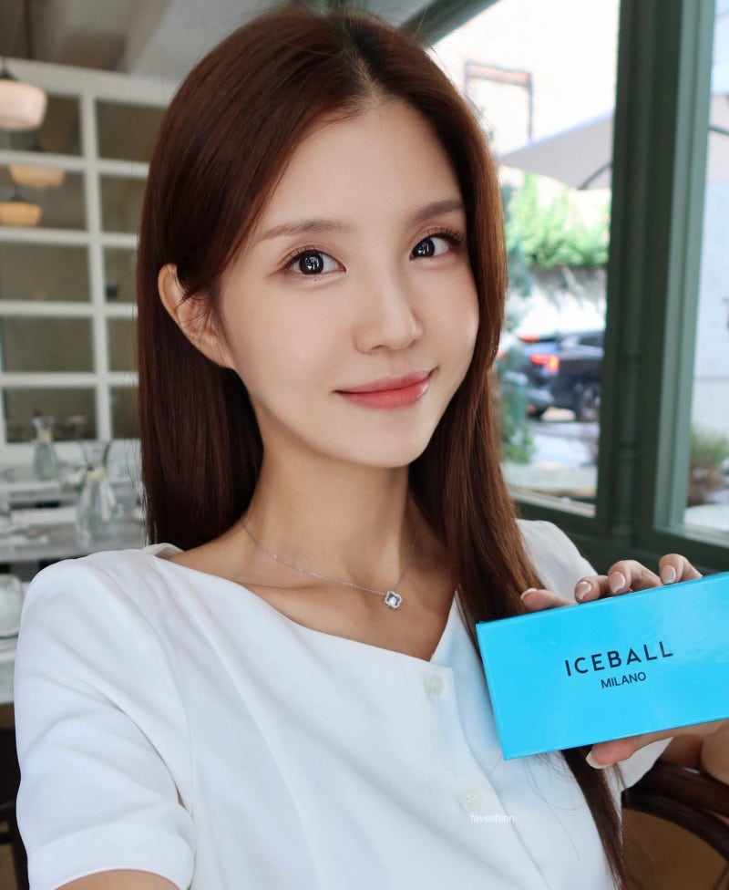 20대 데일리 목걸이 추천 아이스볼 댄싱캐럿 네잎클로버 목걸이 후기