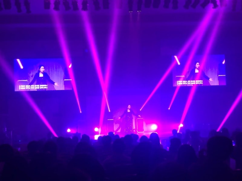 전소연 '퇴사할게여' 논란 총정리 : 콘서트 가사부터 큐브 사옥 사진, 스페이스 공감 해명까....