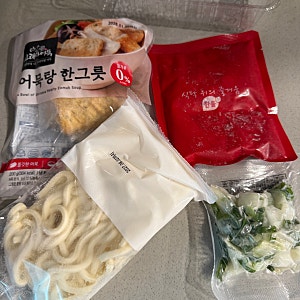 [마켓컬리 밀키트 추천] 고래사어묵 김치우동 전골 밀키트 후기