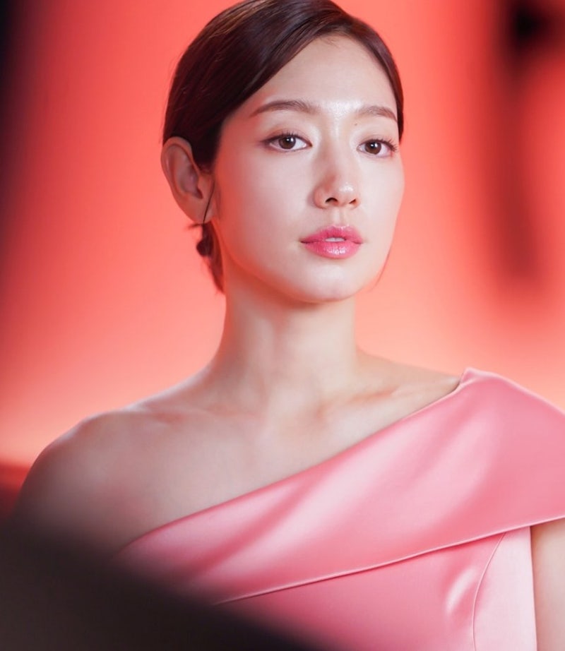 “임신한 거 맞아?” 박신혜, 둘째 임신 중 핑크 드레스 자태 공개…소속사 반응도 눈길
