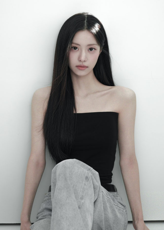 "아이돌 아닌 배우로" 김가람 새 프로필, 르세라핌 탈퇴 4년 후 근황