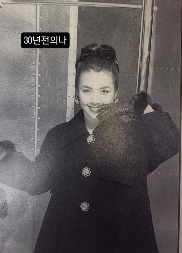 57세 신애라의 30년 전 모습 | 나이·학력·가족·두 딸 입양 스토리까지 한눈에 보기