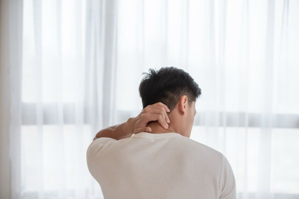 코막힘 방치하면 컨디션까지, 만성 비염 자가 구분법