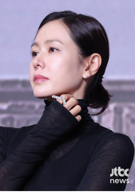 손예진 아들 공개 ? 손예진 프로필 / 나이 / 재산 / 결혼 / 남편 현빈 / 아들 / 냉장고를부탁해 /....