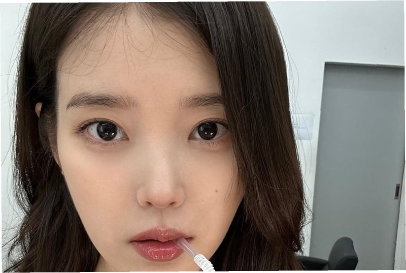 아이유, 이별 그 후 남은 것들: 유인나와 유애나, 영원한 솔메이트의 이야기