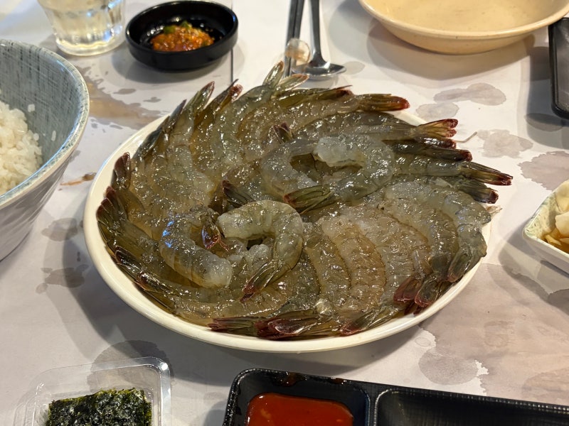 [노량진 청해진] 노량진수산시장 초장집 생새우 가격 얼마 추천 위치 상차림비 콜키지 내돈....