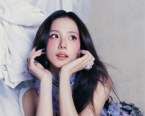 블랙핑크 지수, 첫 솔로 정규앨범 시동…선공개곡 ‘CLICK’으로 보여준 새로운 색깔