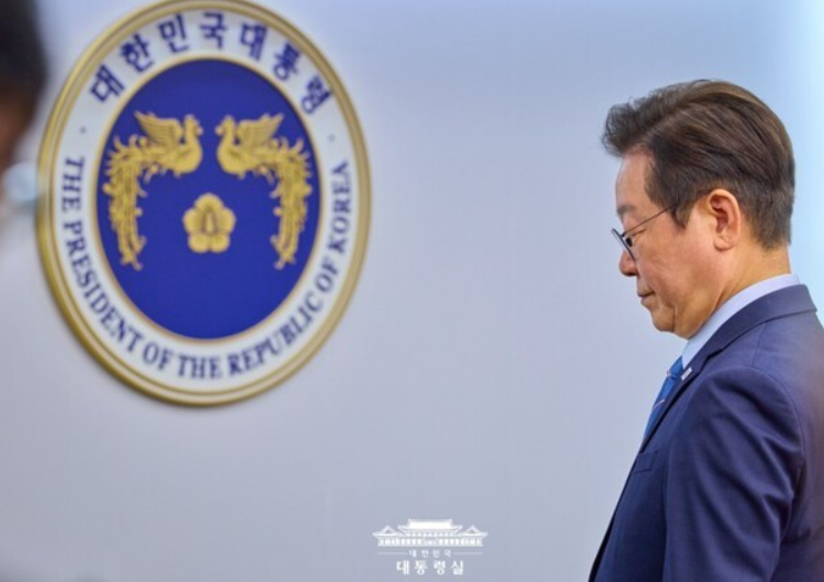 충격적인 이재명 대통령 지지율 하락 이유??
