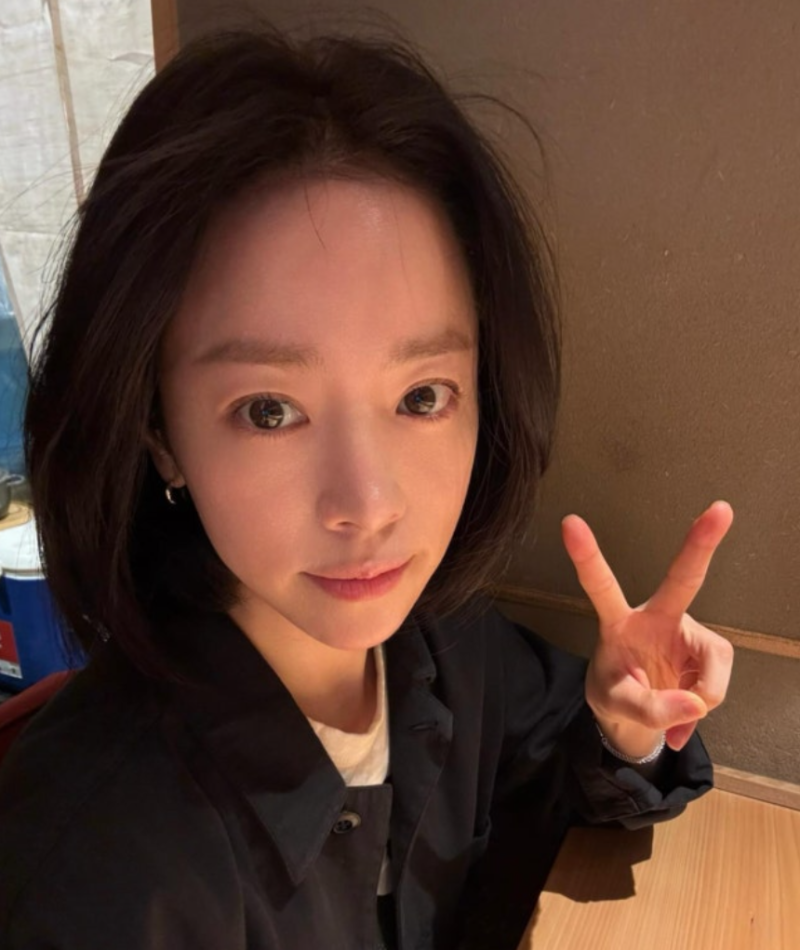 “결별설은 끝났는데 더 눈길 간 한마디” 한지민♥최정훈, 10살 차 공개열애 속 “잘 지내시....